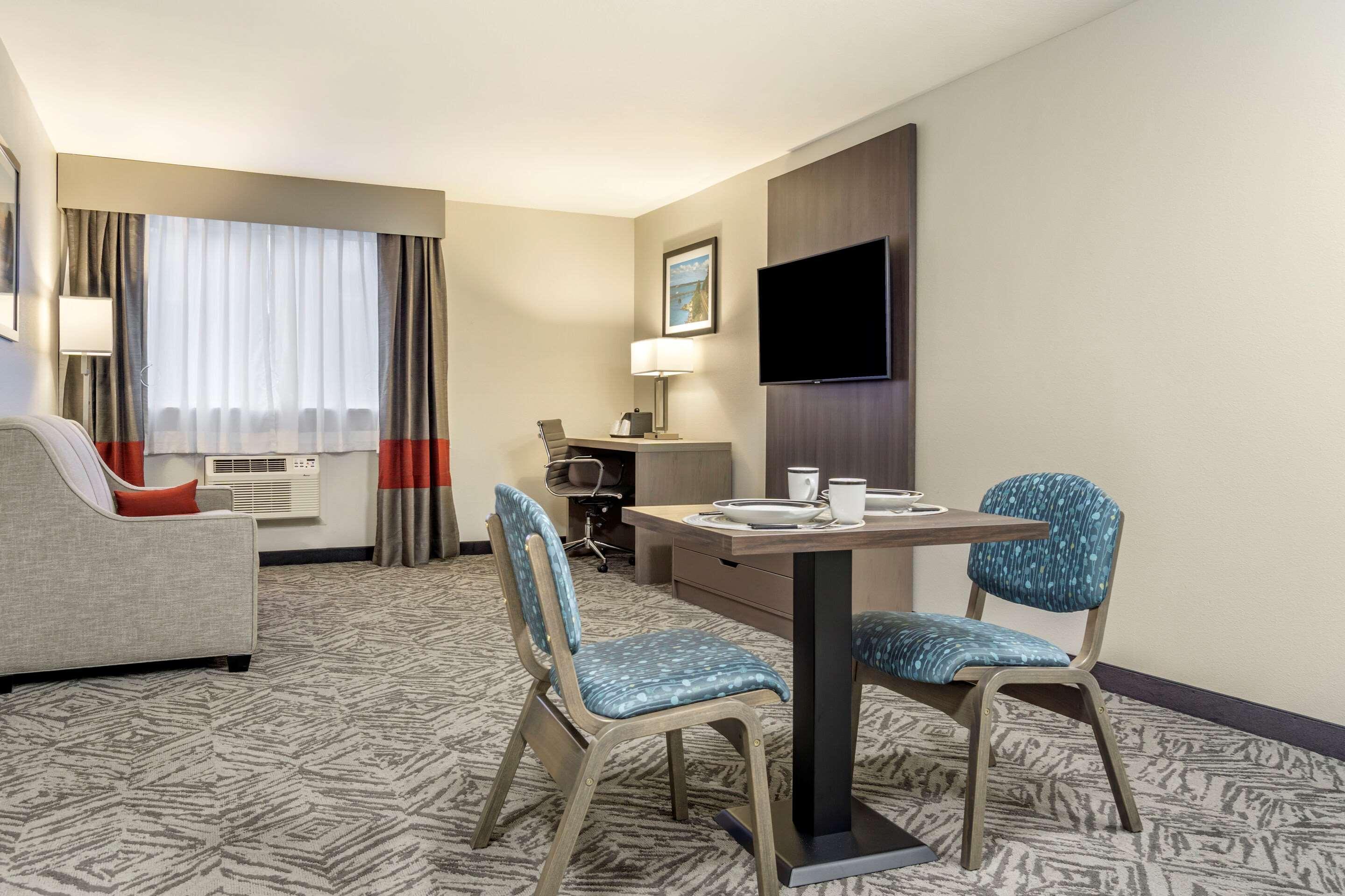 Comfort Inn & Suites Pacific - Auburn Buitenkant foto