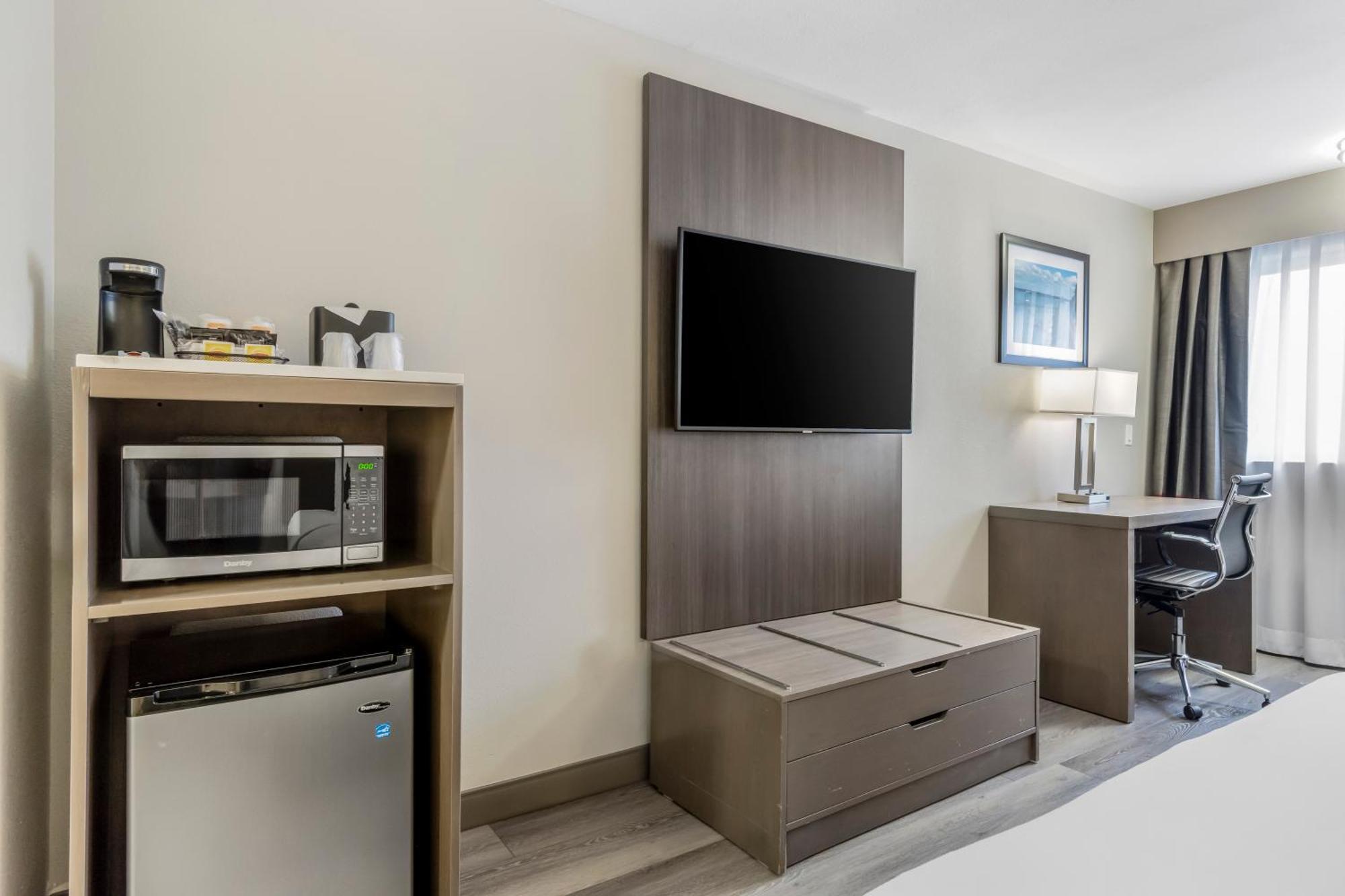 Comfort Inn & Suites Pacific - Auburn Buitenkant foto